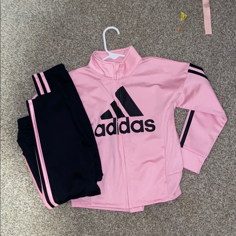 track suit